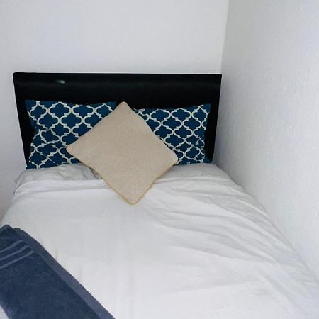 Grantham Park House Aparthotel Κόβεντρι Εξωτερικό φωτογραφία